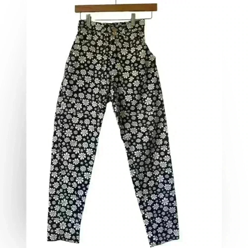 Big Bud Press Pencil Pants Lazy Daisy Print